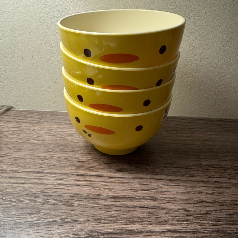 Daiso Japan Yellow bowls duck